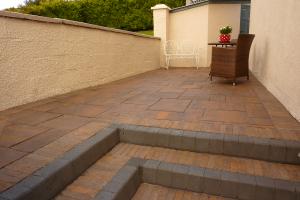 View 1 from project Terraced Sandstone Patio